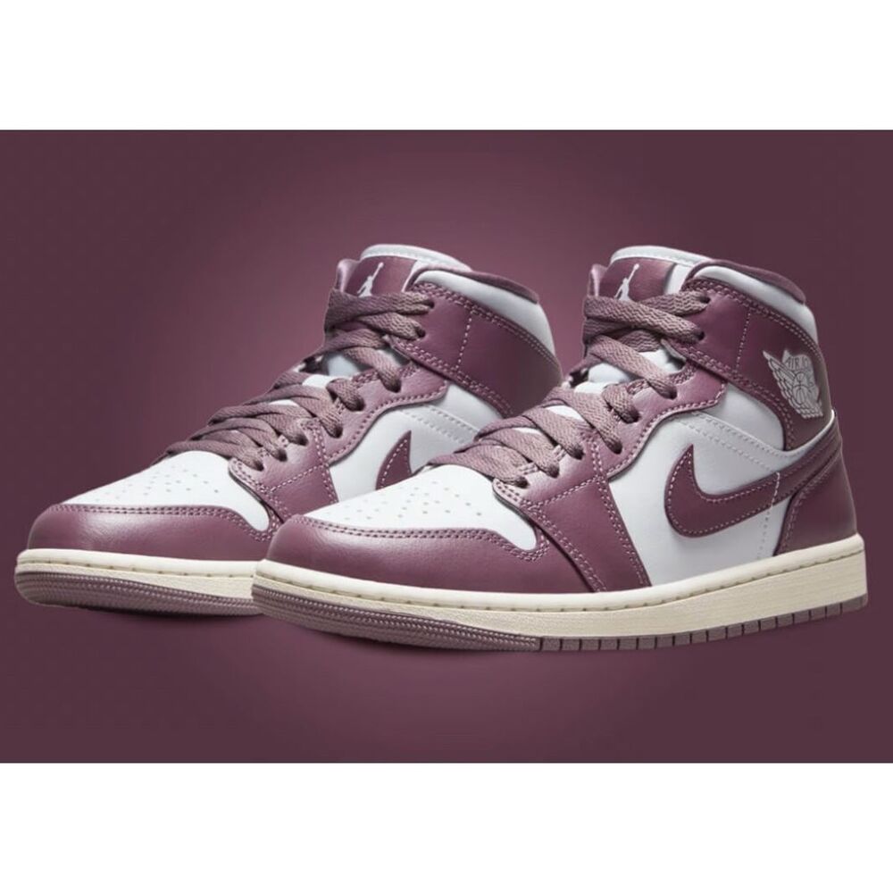 Nike Air Jordan 1 Mid “Sky J Mauve” BQ6472-050 | Women’s Size 8